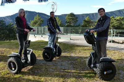 FEDA signa un acord amb Volta’l Andorra Segway per promoure accions sostenibles