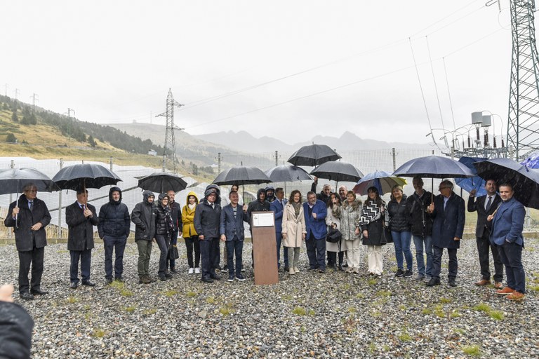 Descoberta placa inauguració parc solar FEDA Grau Roig